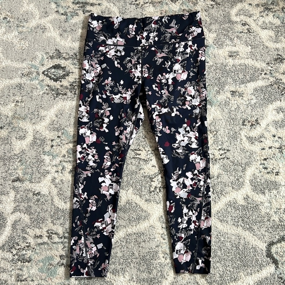Athleta Challenge Bloom 7/8 Leggings
